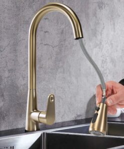 Alternative view of Drezová batéria s vyťahovacou spŕškou v zlatej farbe