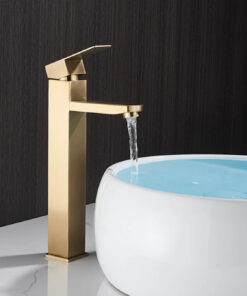 Alternative view of Vysoká moderná vodovodná batéria - česaná zlatá farba