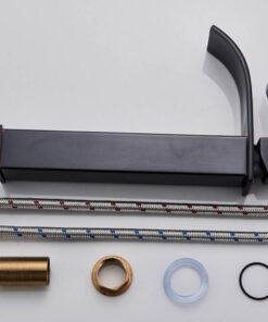 Alternative view of Vysoká vodovodná batéria s vodopádom - čierna farba