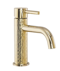 Nízka vodovodná umývadlová batéria s dekoračným povrchom v zlatej farbe