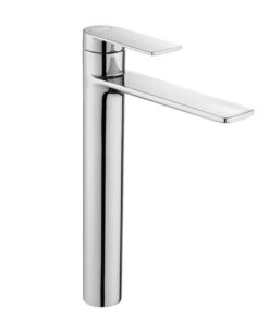 Moderná vysoká vodovodná batéria v chrómovej farbe